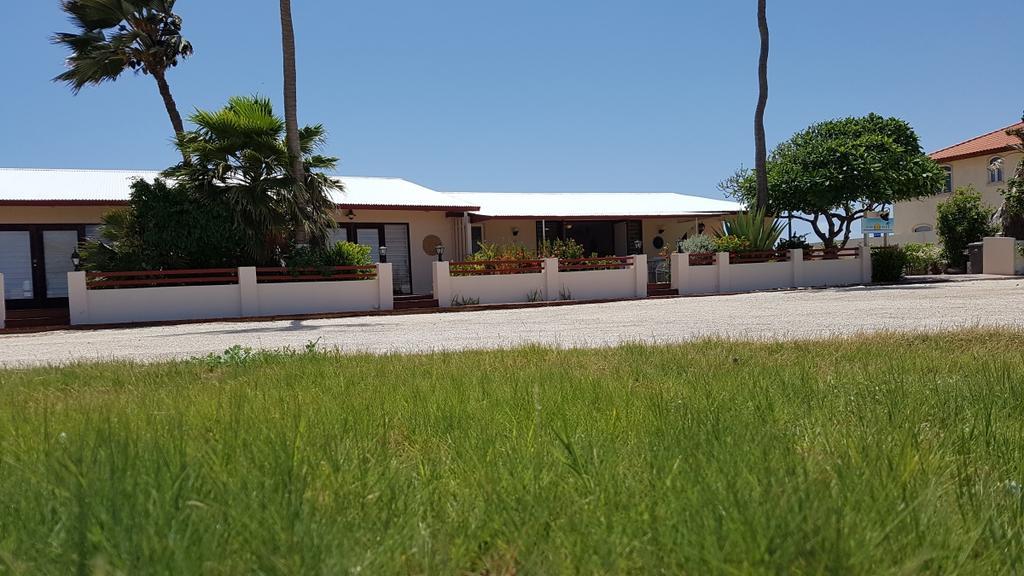 פאלם ביץ' Aruba Beach Villas מראה חיצוני תמונה