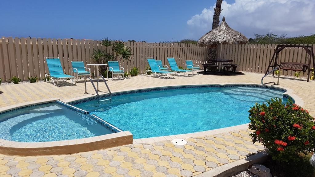 פאלם ביץ' Aruba Beach Villas מראה חיצוני תמונה
